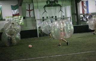 kjg_justu_2018_bubblesoccer_11